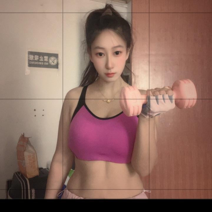 拿铁洋洋