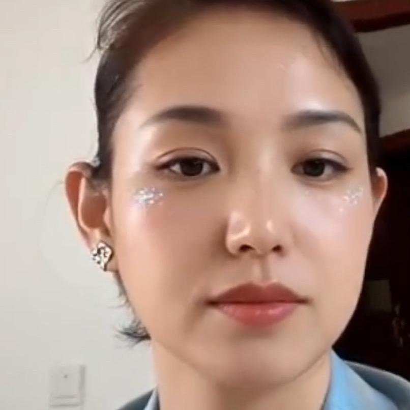 瑞贝莎