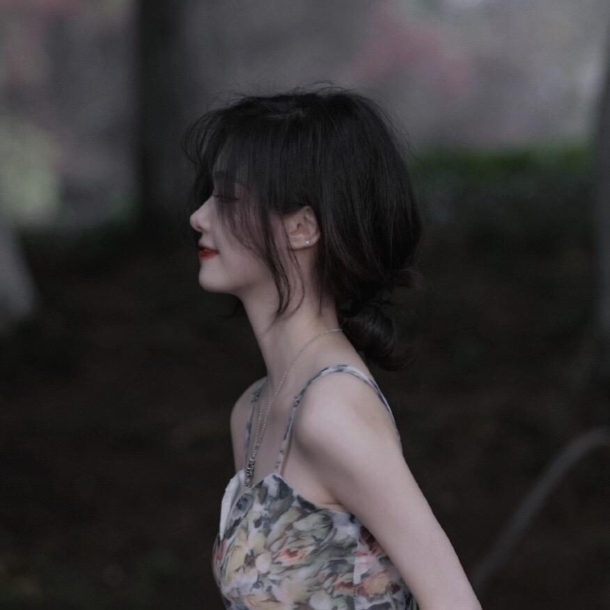 小曼