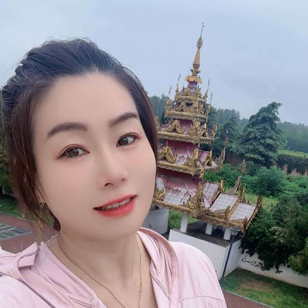 舒克、贝塔外婆。