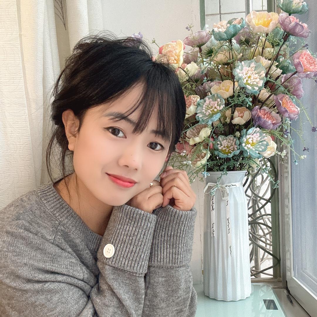 李家二妹（香儿）