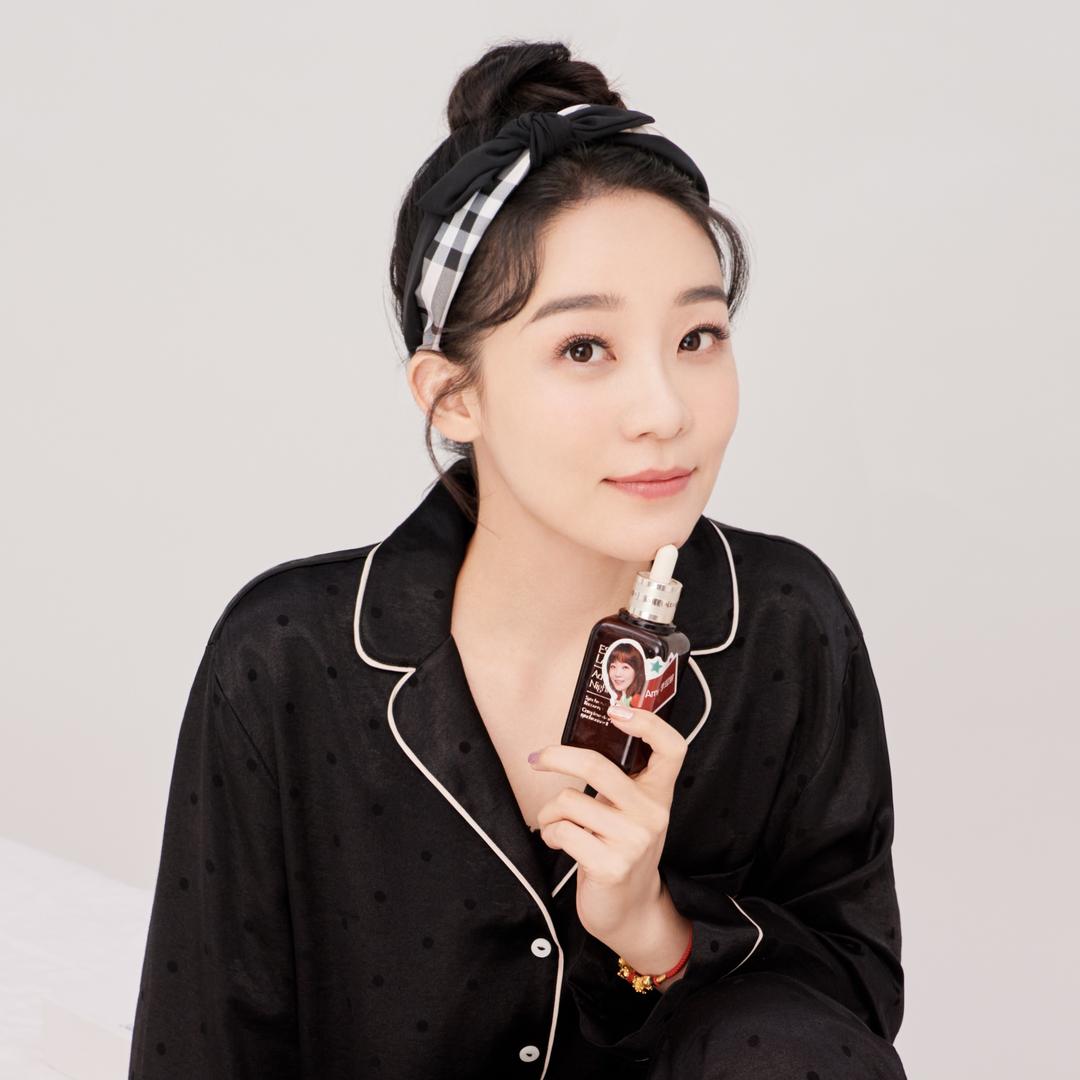 北大皮肤学姐Amy