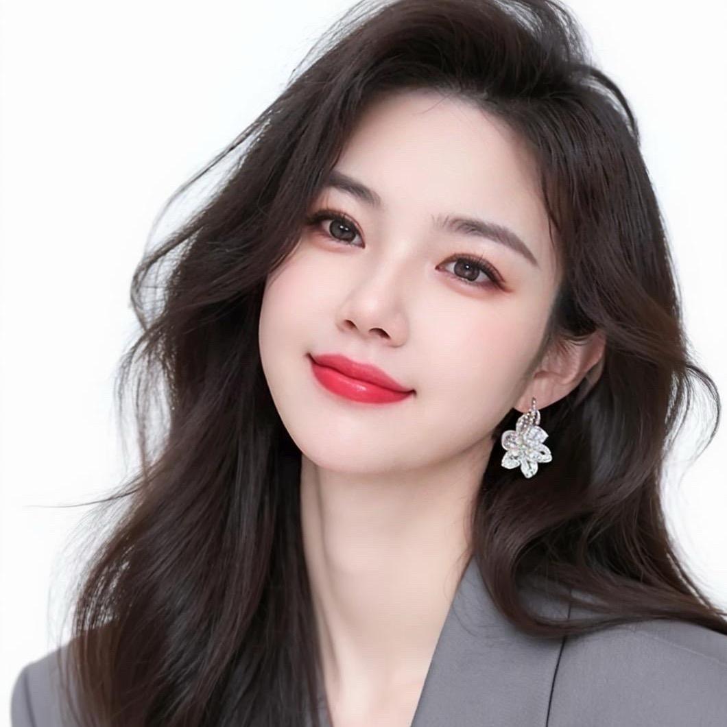 莫妃妃（做自己的光）