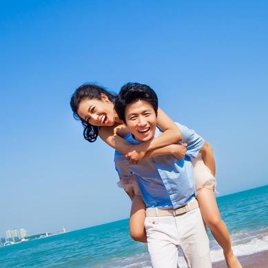 瑜伽夫妇栾小龙&林熙（今晚7:30开课）@抖音