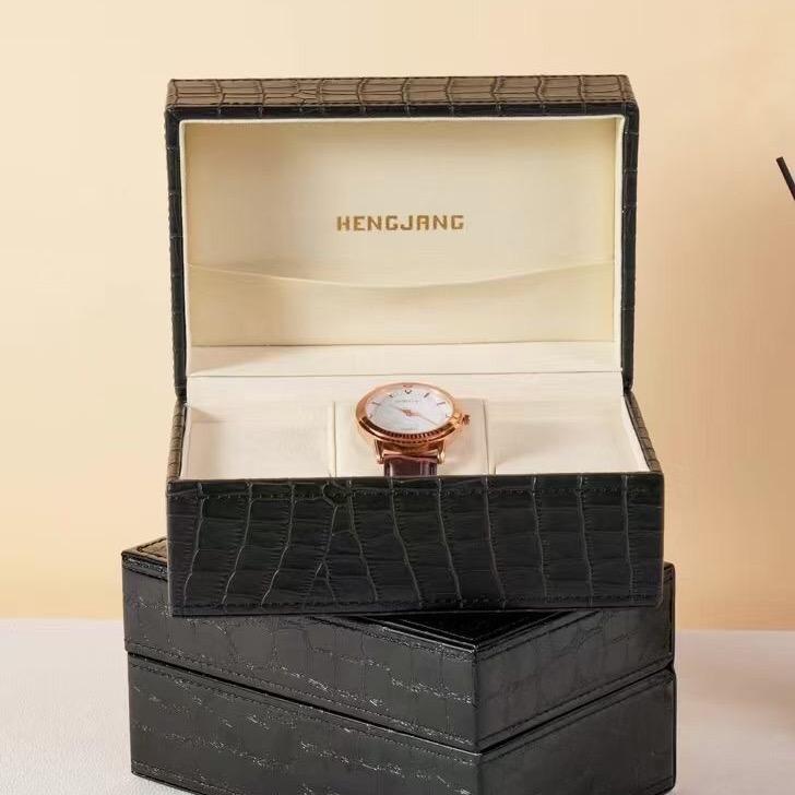 锋源包装.洪小姐