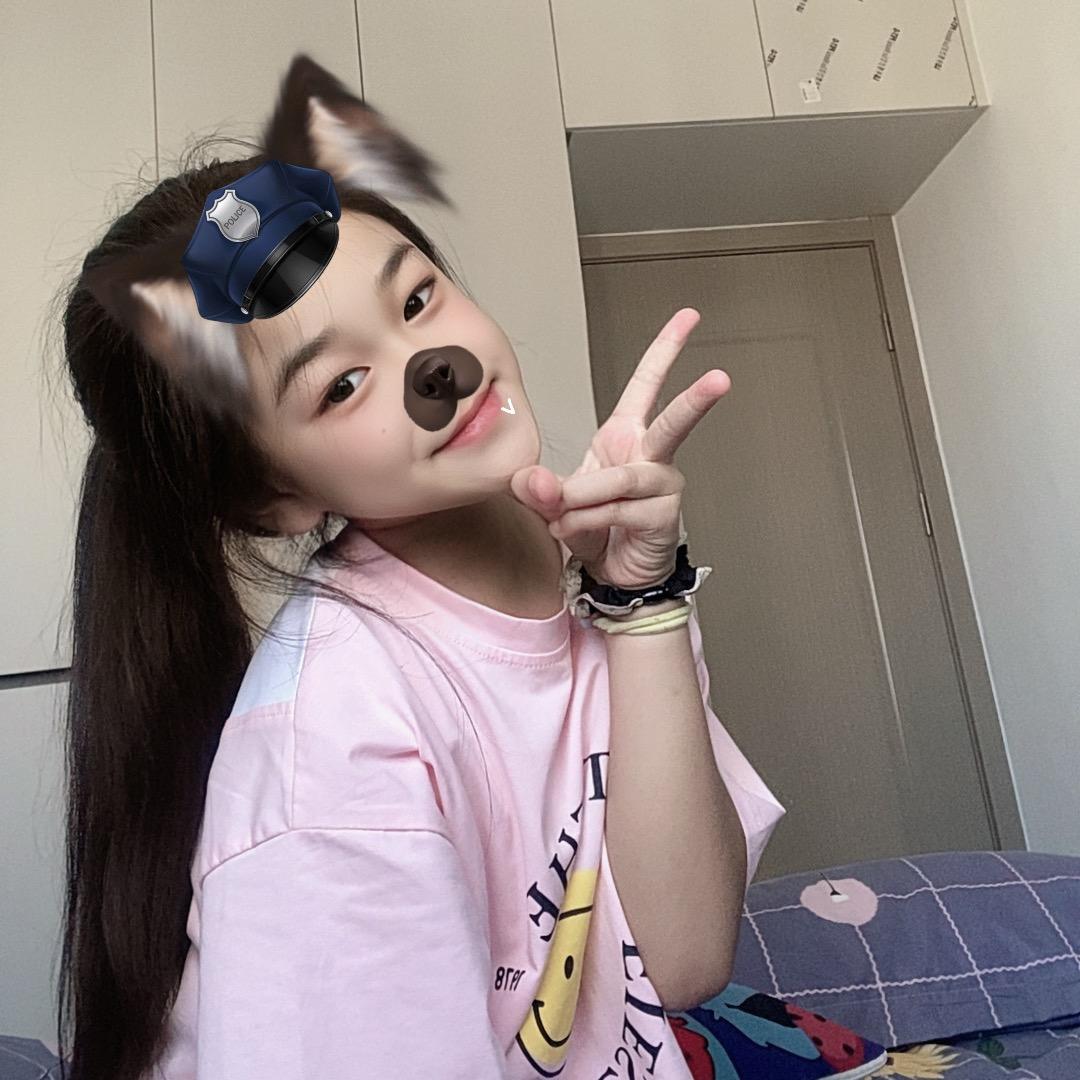 李