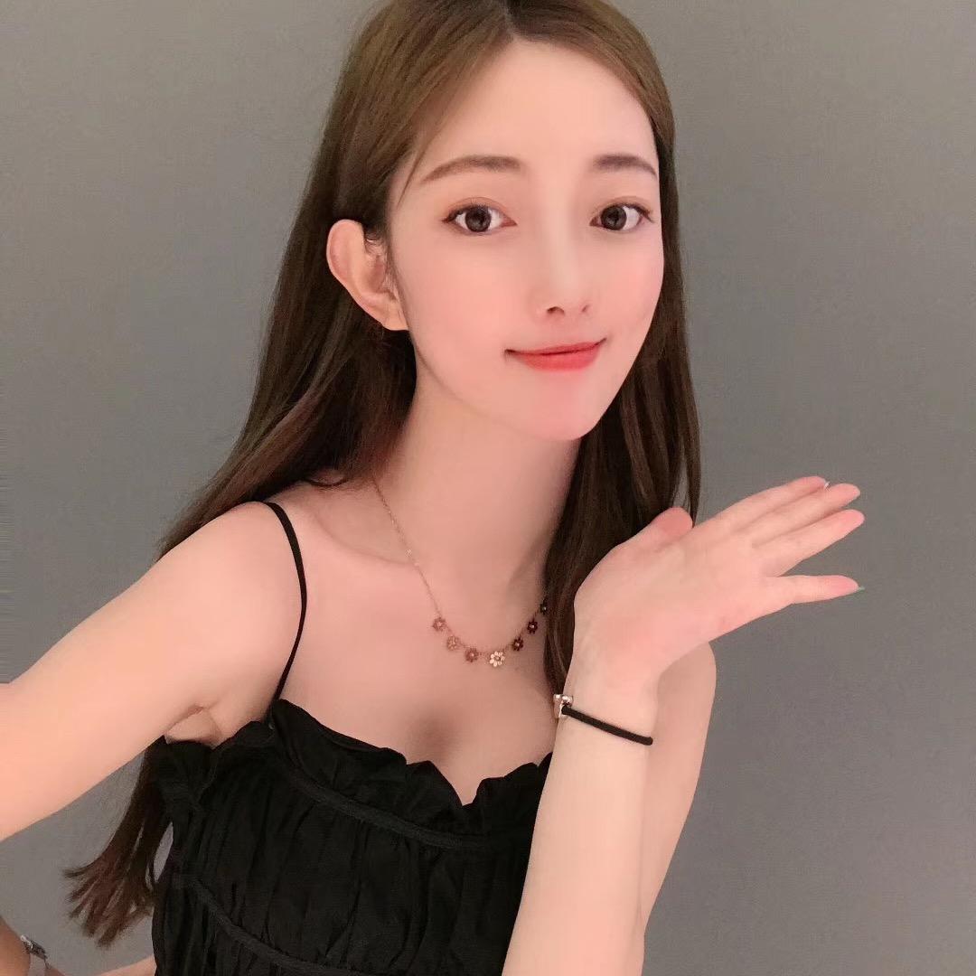 叫萌萌、