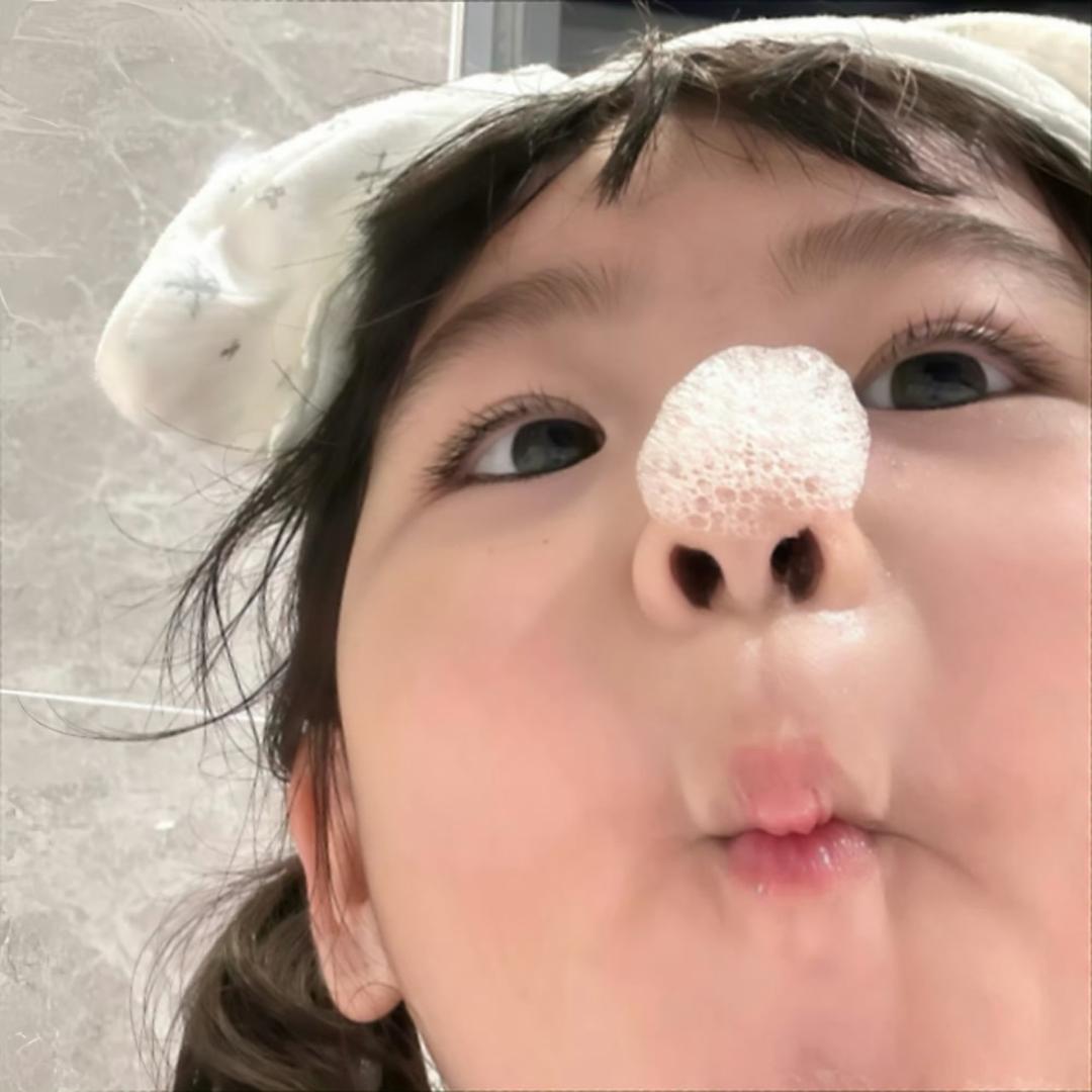 高冷小美