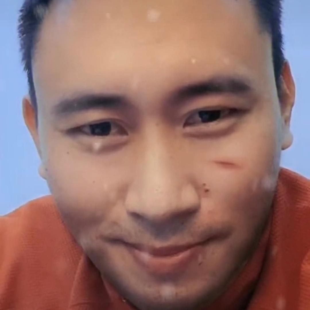 铁锄同志
