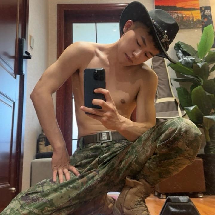 阿 泽