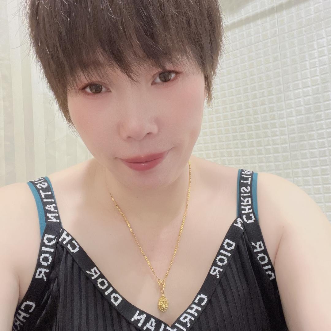 永远开心的兰子