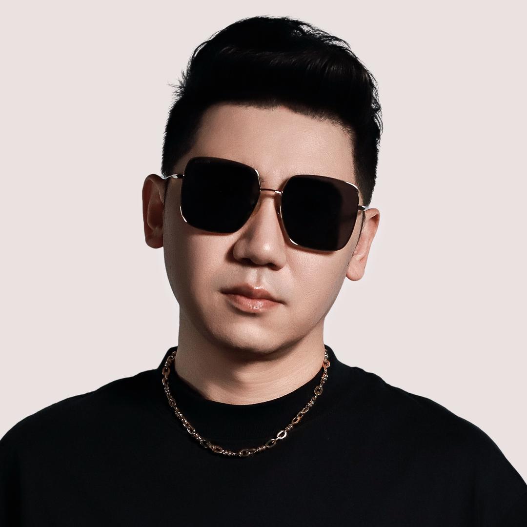 王绎龙Elong Wong