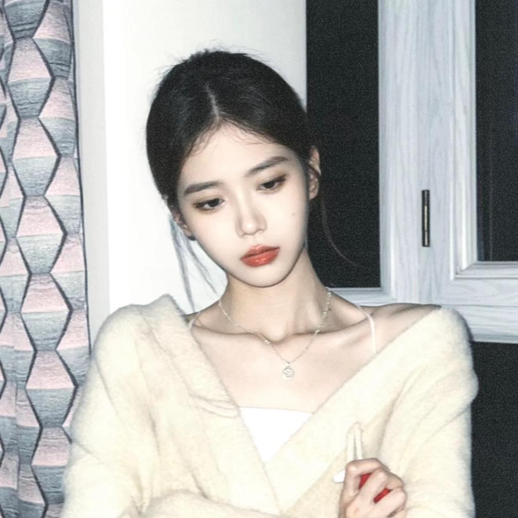 妮妮.