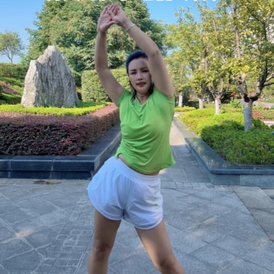 邹邹小号(已掉十八个肉肉）