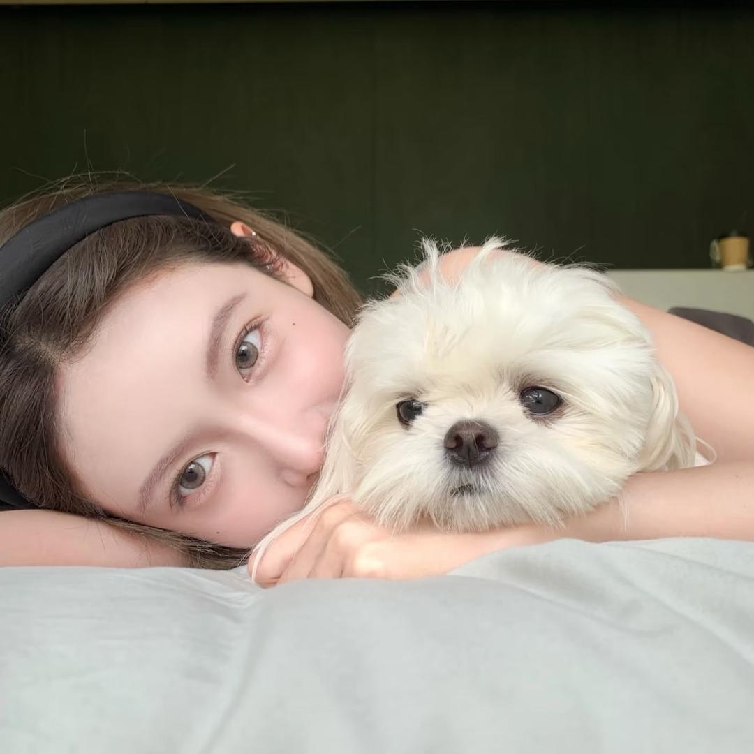 做美女好难