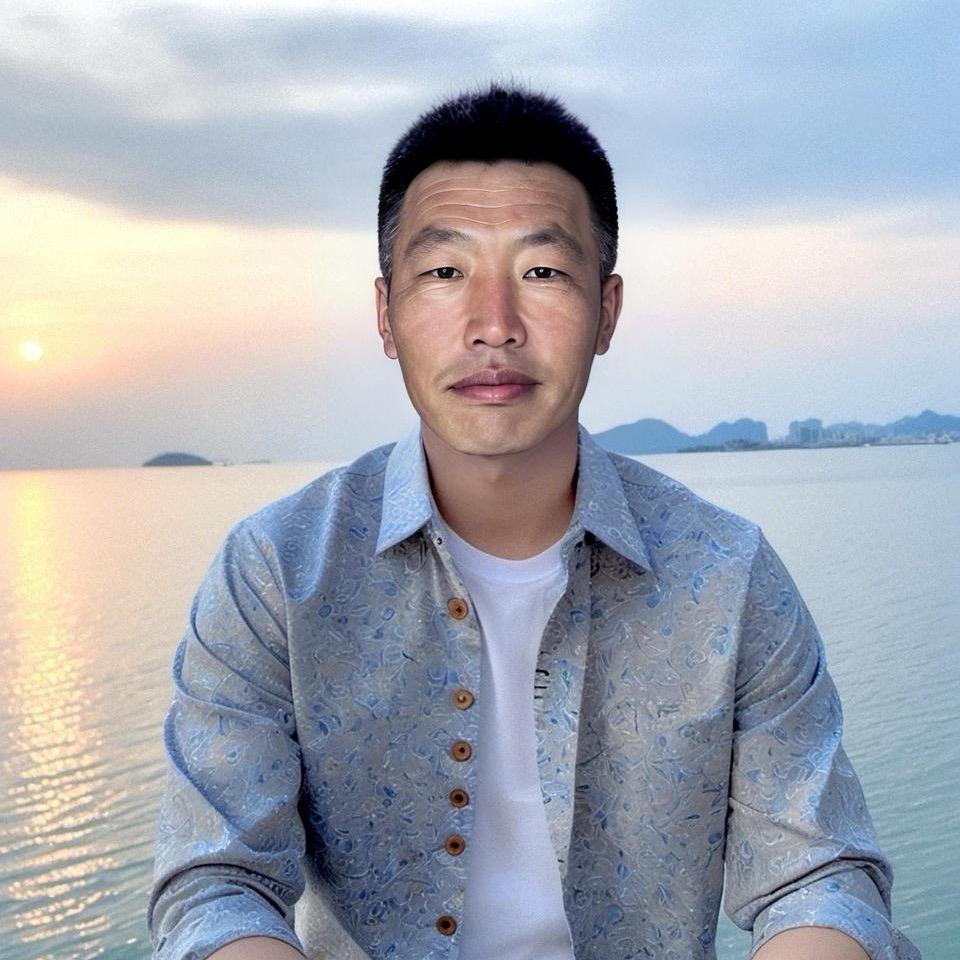 阿龙