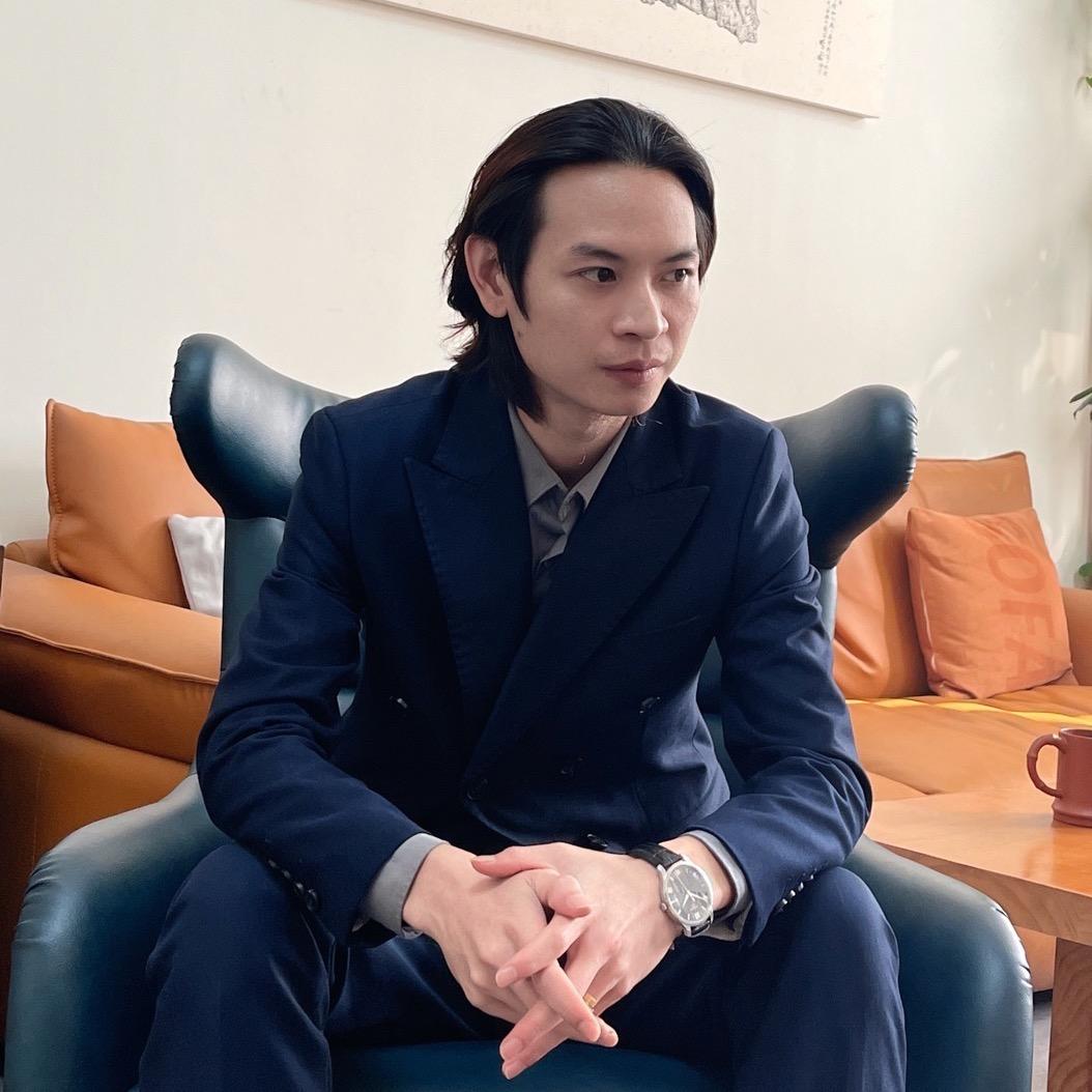 吴成就色彩