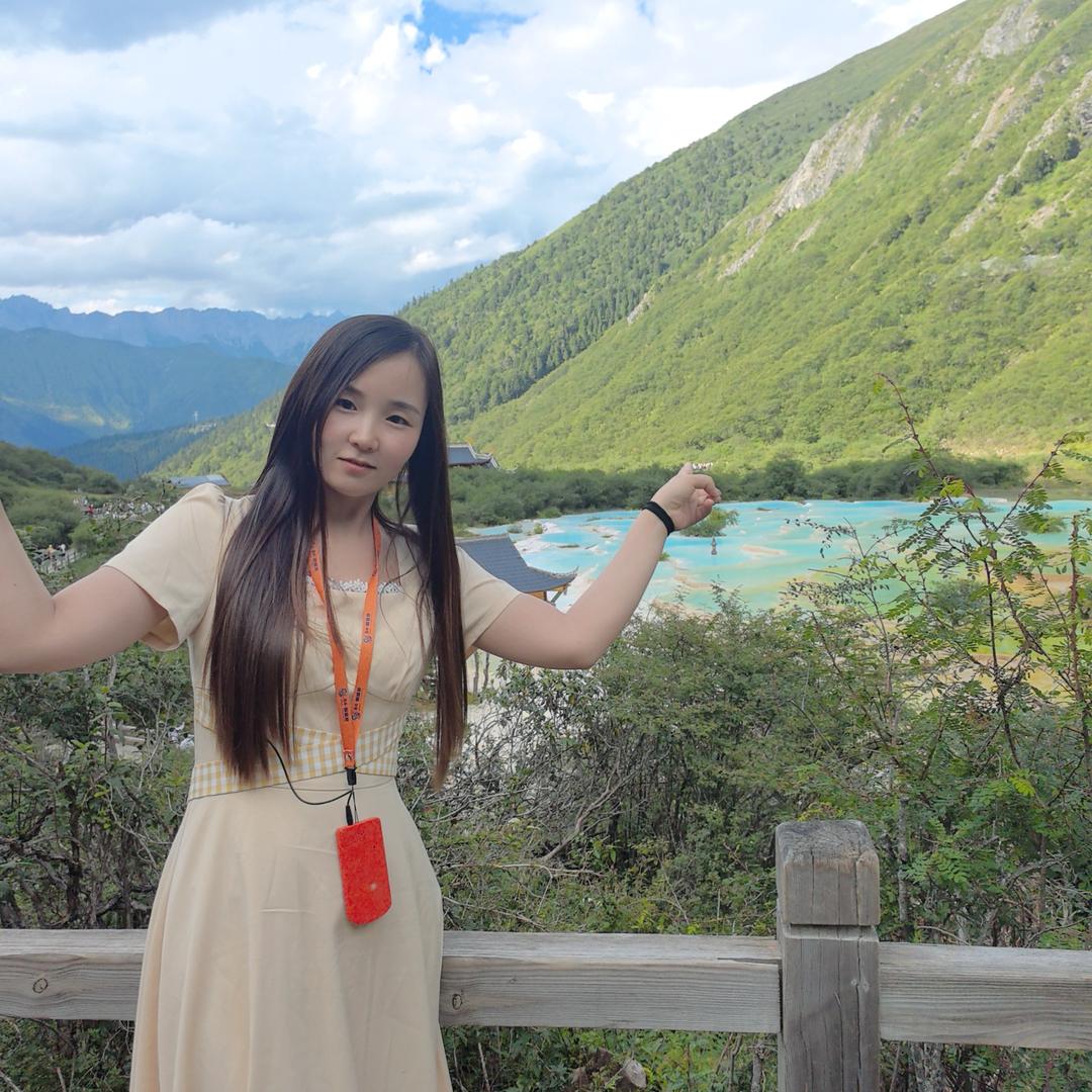 小杨小杨喜气洋洋