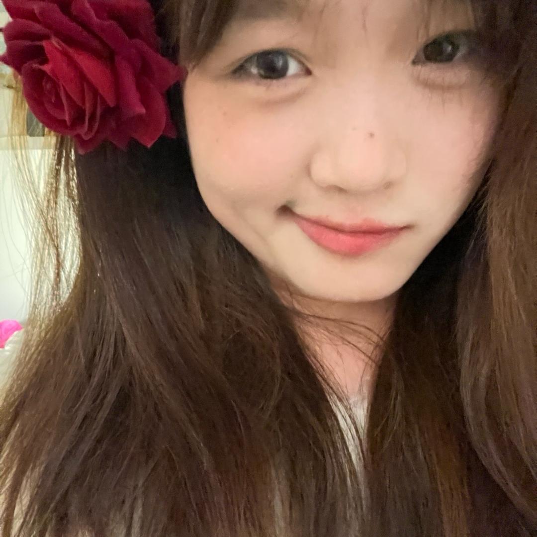 栀栀不困