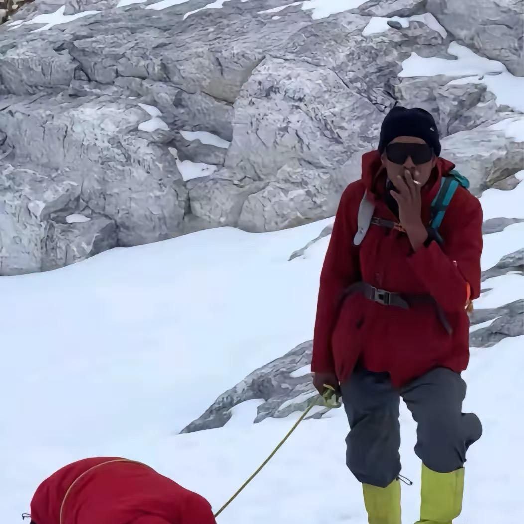 风吹皮股凉飕飕