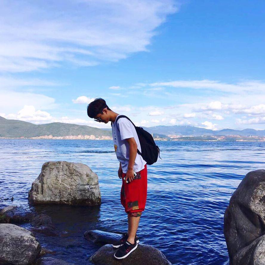 再吃一颗苹果🥕