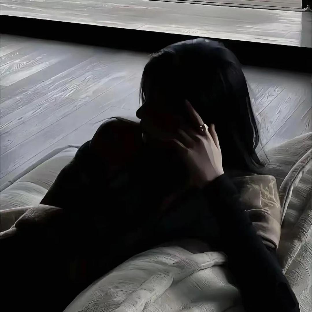 只想发财.
