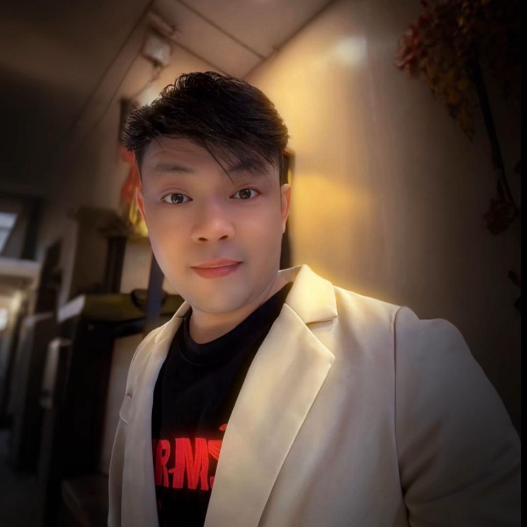 笨东