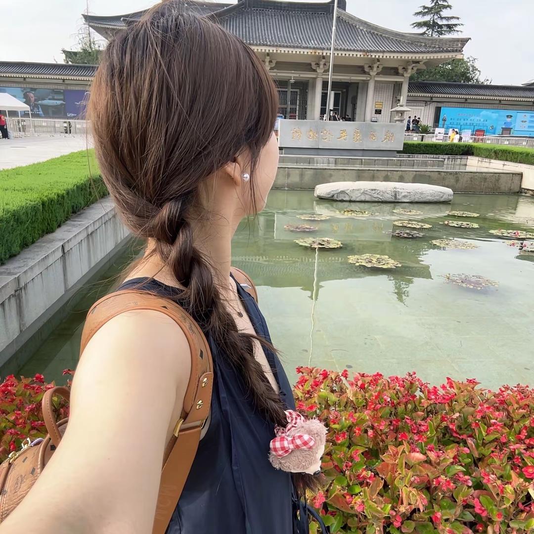 🌈胡同里有只猫i🐈