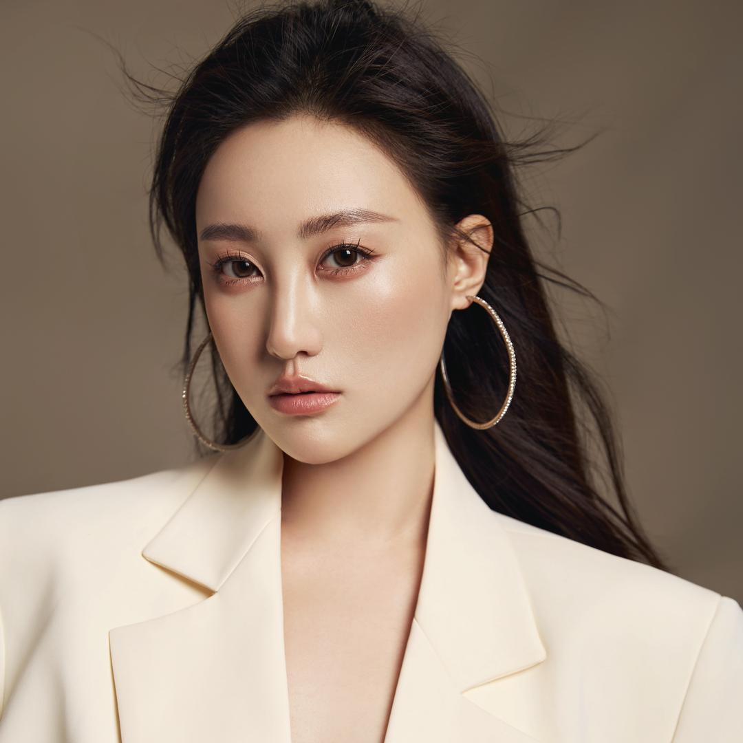 形体美学紫桐