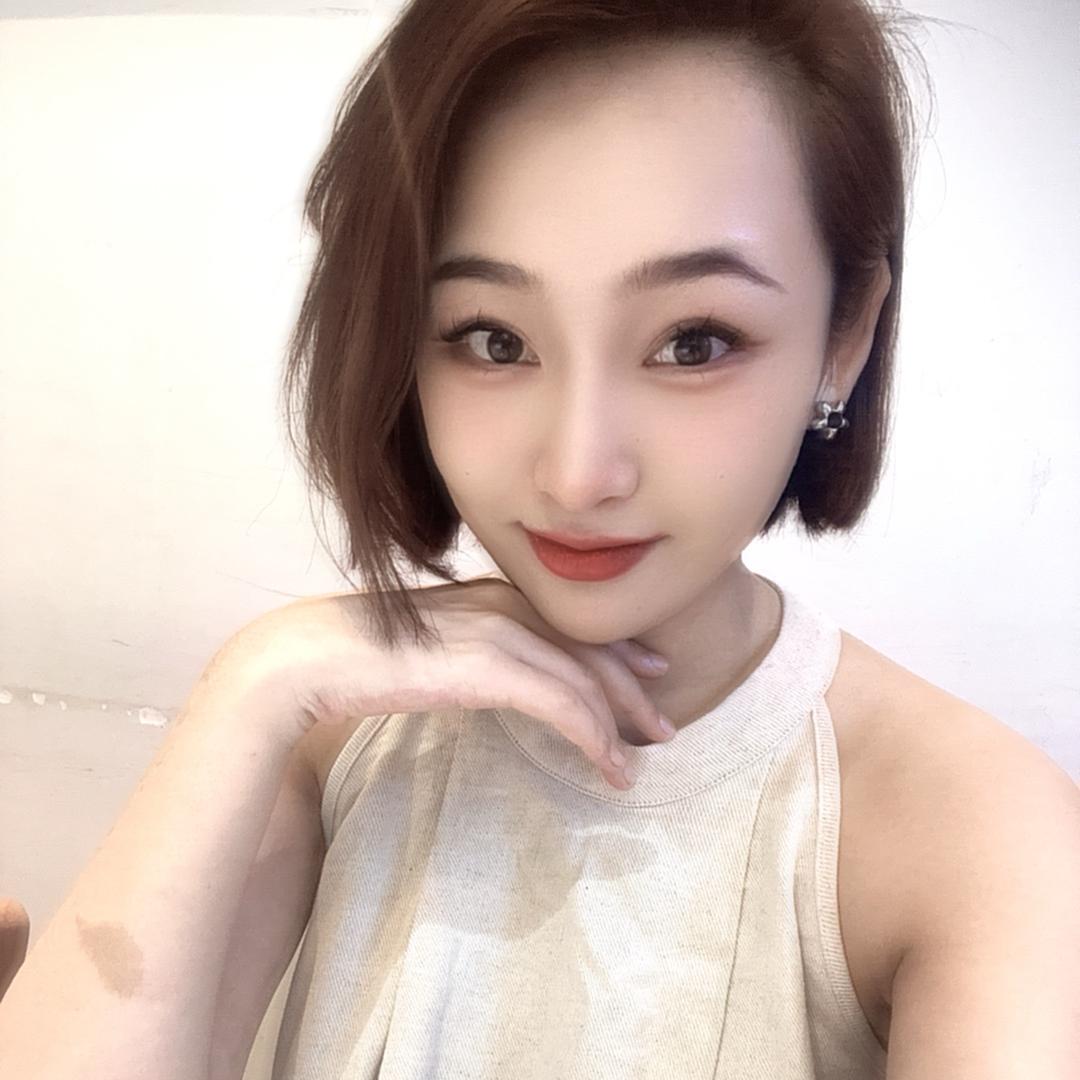 A.🍓