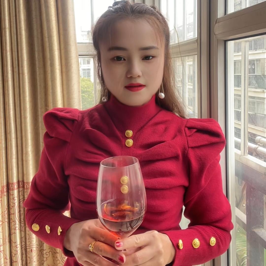 柳州佳佳10月1号与国同庆