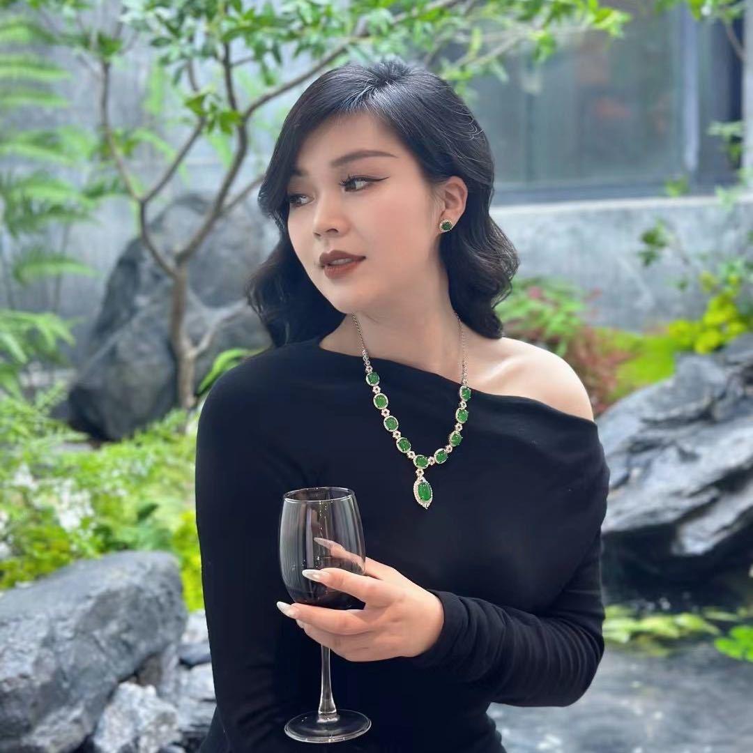 你们的漂亮阿姨@