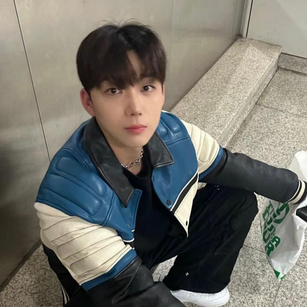 ㅤㅤㅤㅤㅤㅤㅤㅤㅤ疯