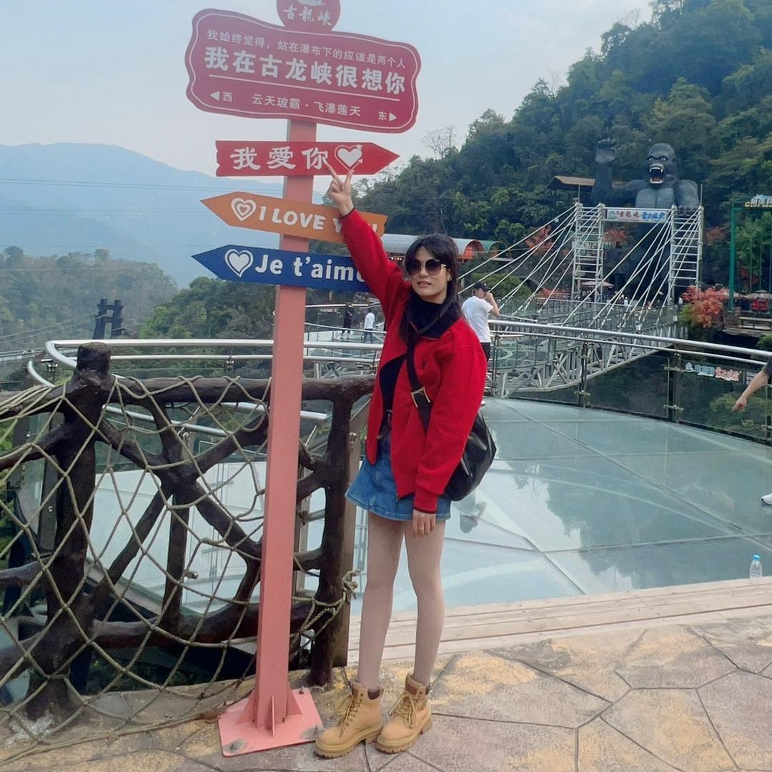 柏埔福田万旅国际旅行社HAI YING