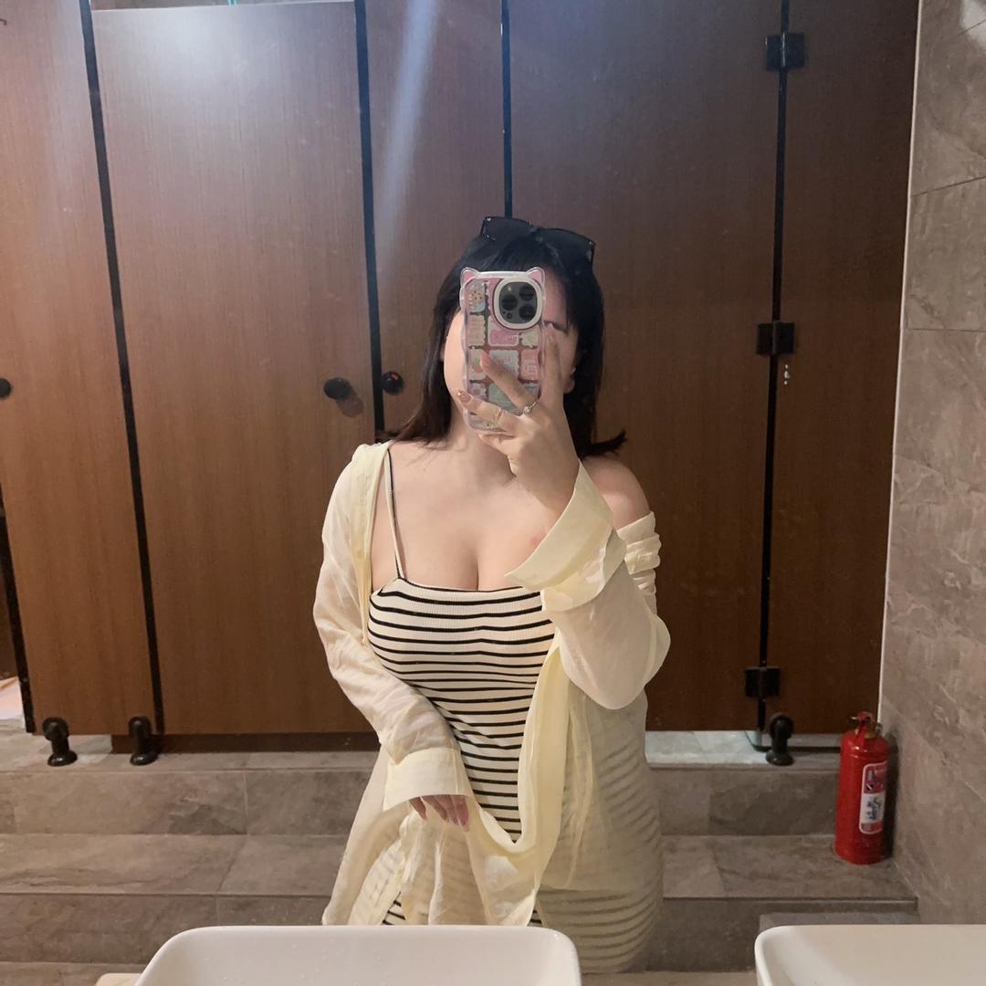 绿袖子美女号（招美甲师）