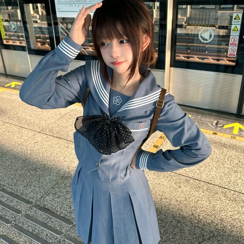 小桃兔兔