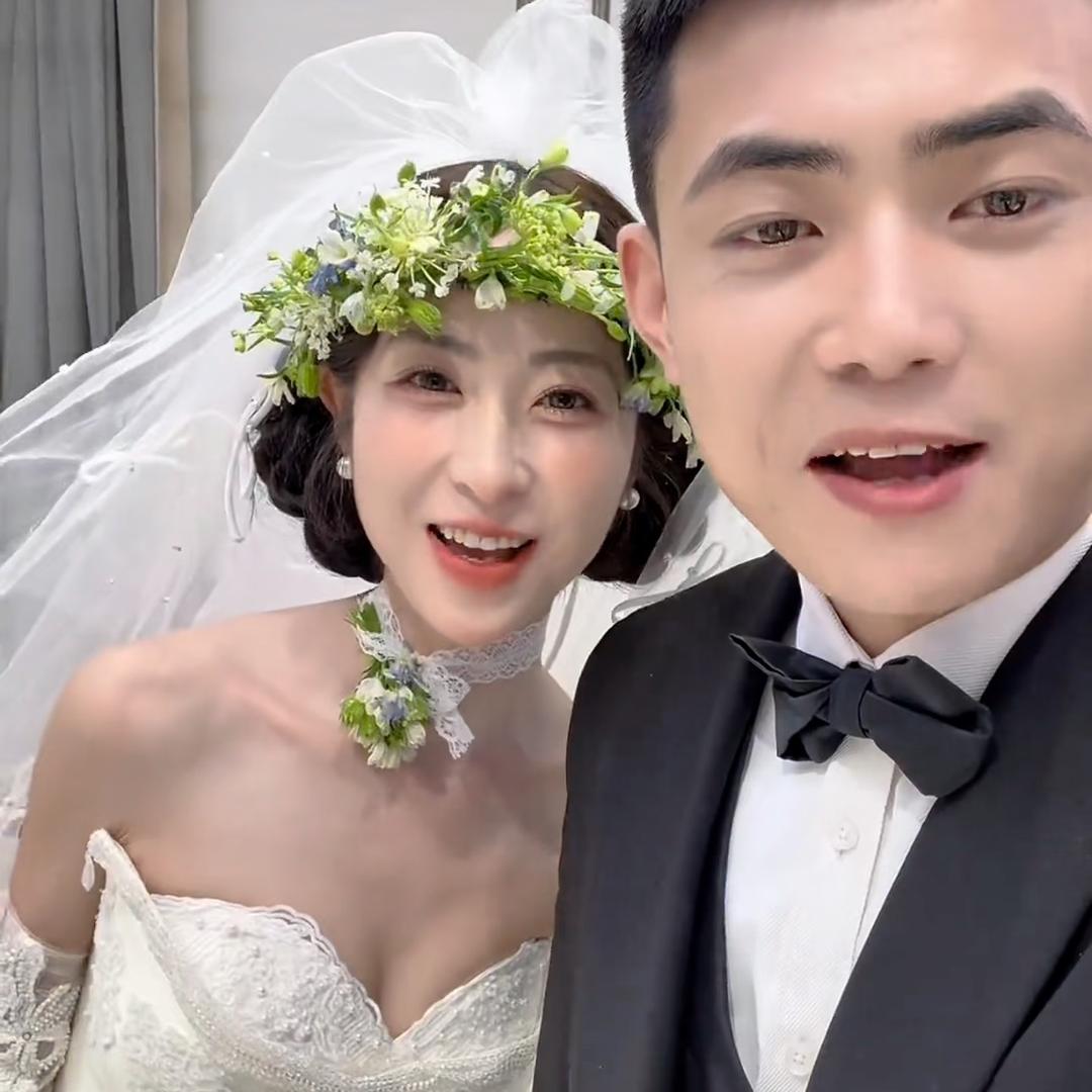 四公子老头八周年粉丝见面演唱会·助理