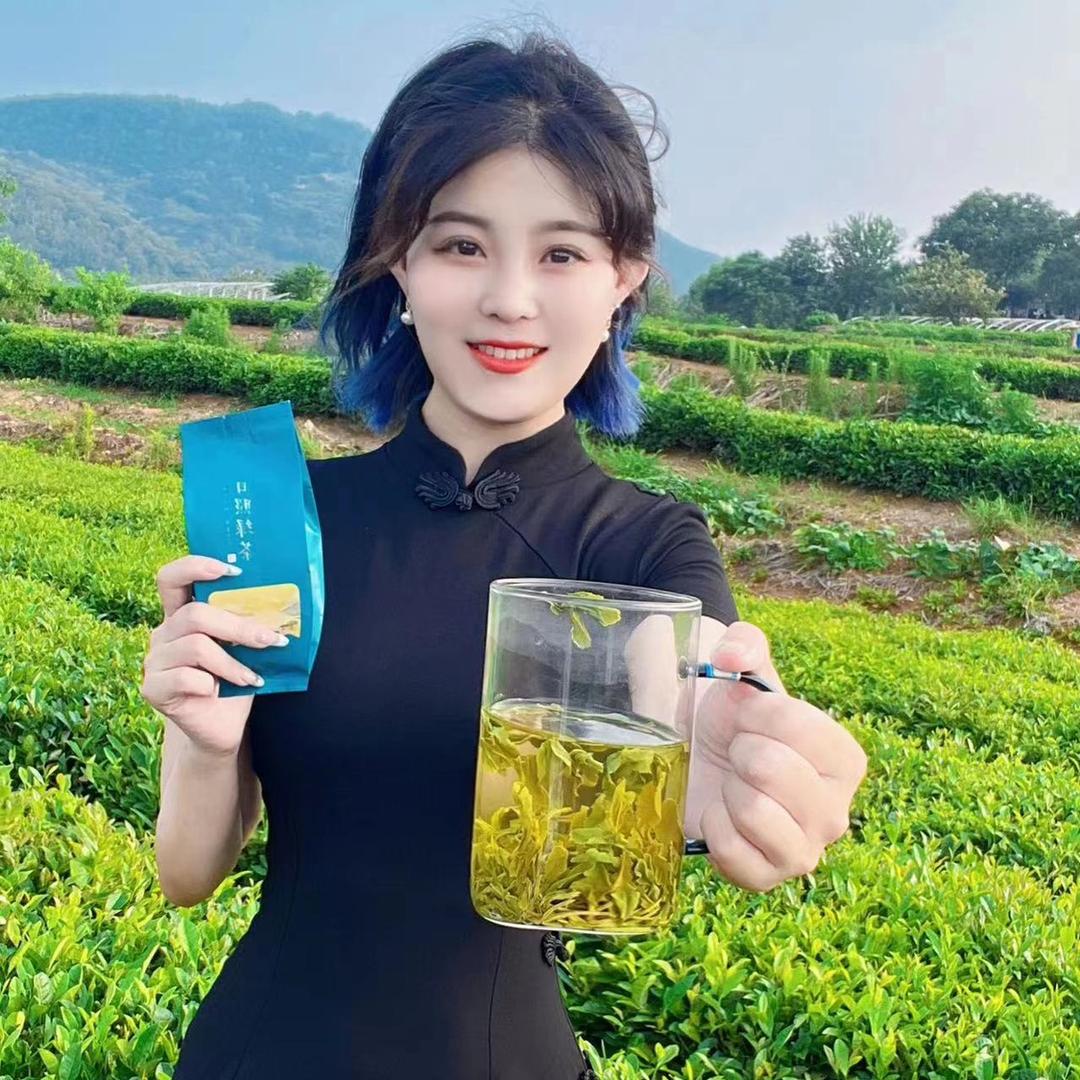 日照绿茶小师妹