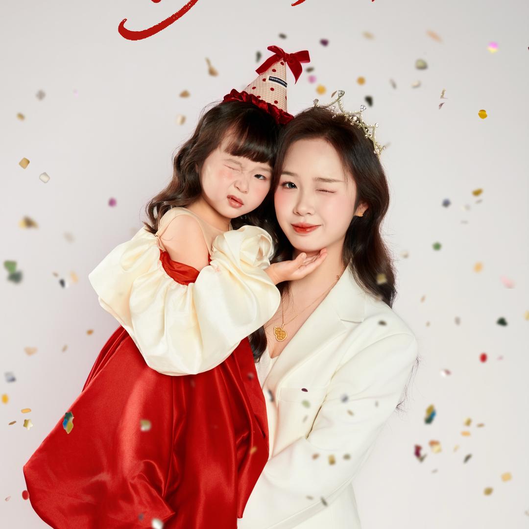 雪梅.（单亲妈妈❤️）