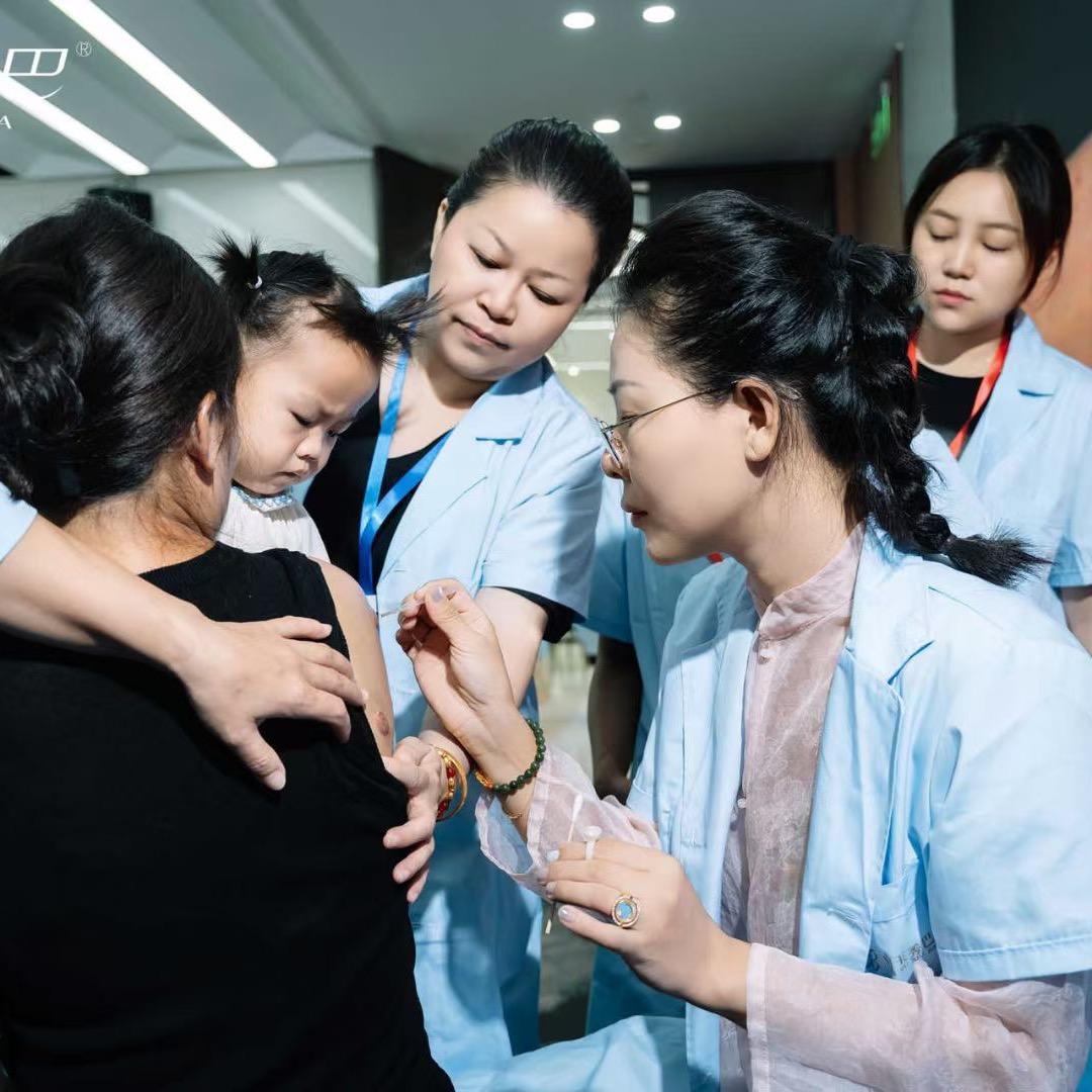 白玉秀巴周池蔓老师