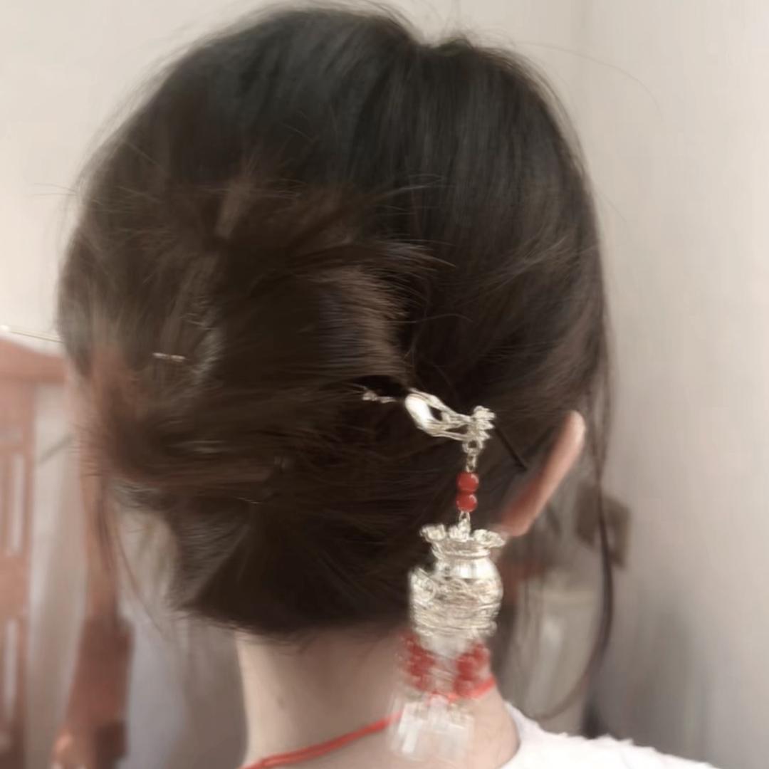 工丂三苹。