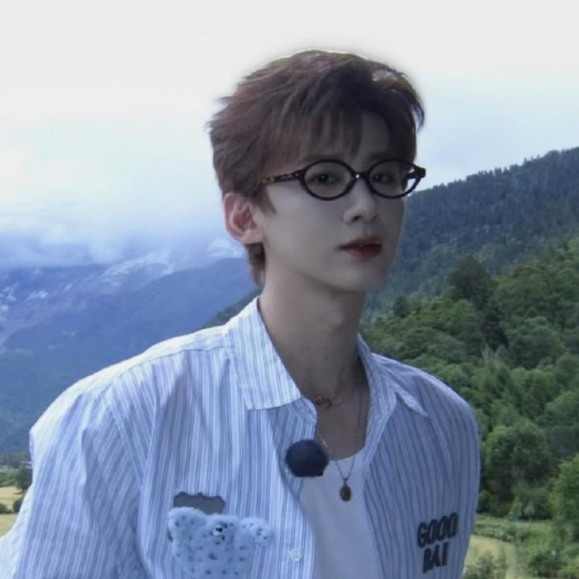 易白汪（见过汪苏泷8次版）