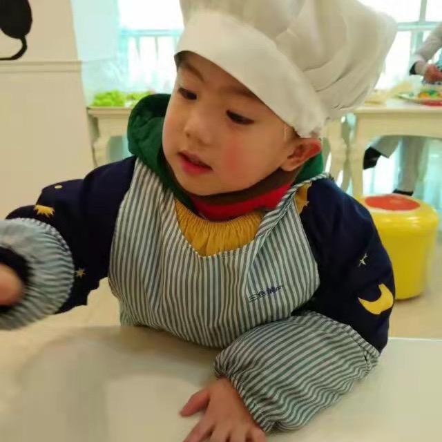 点点童装铺