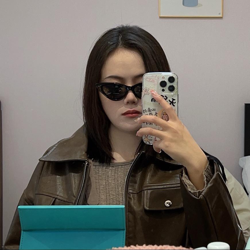 LIU_炜娜辣