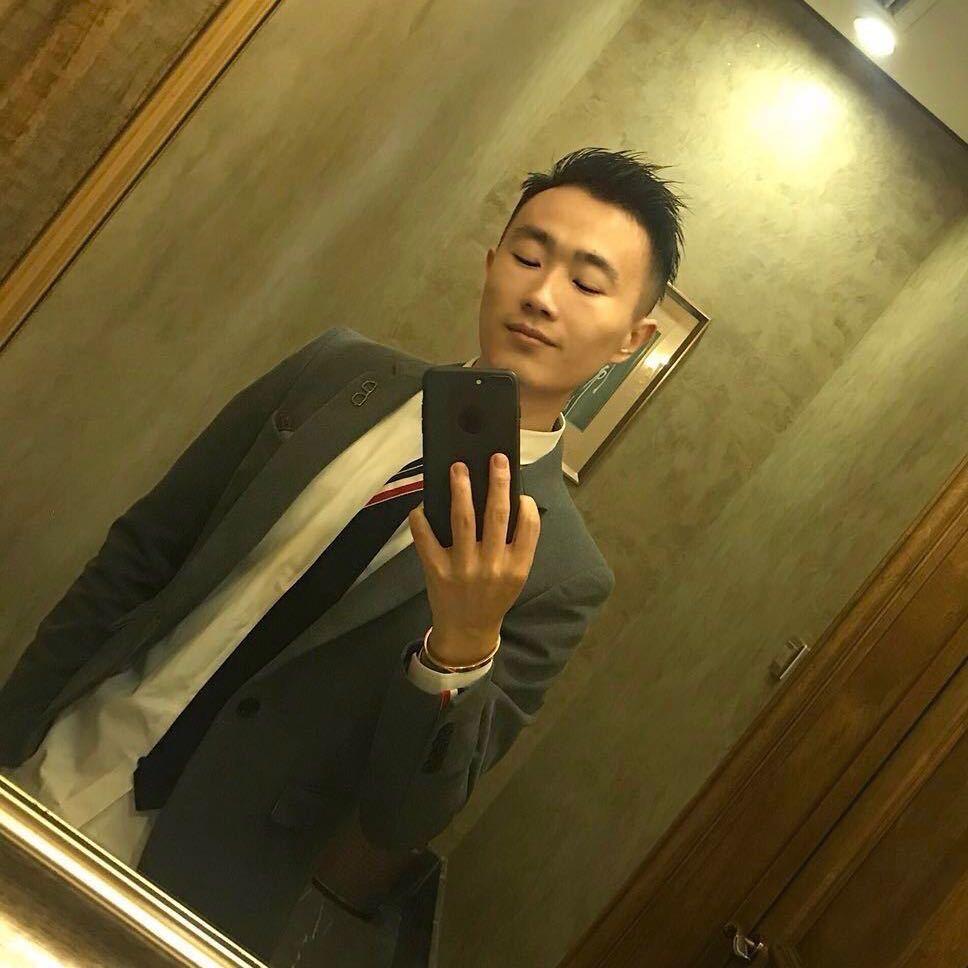 李欧晨教接发（头发批发）