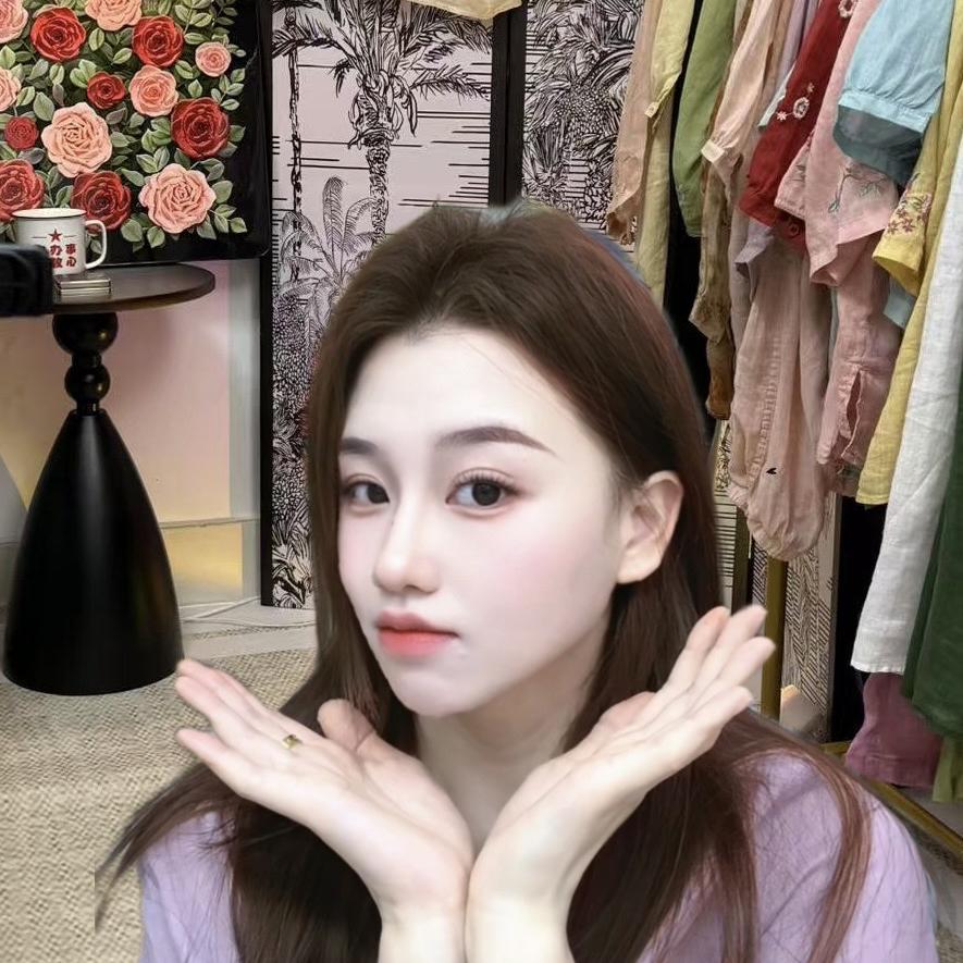 桃梓服饰
