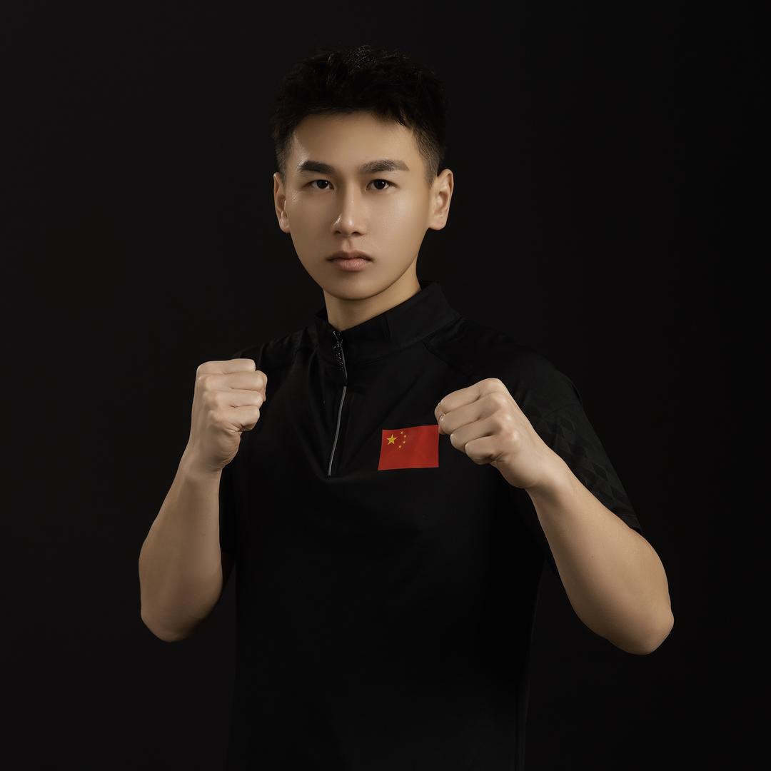 拳威格斗(新区店)拳威格斗 陈教练