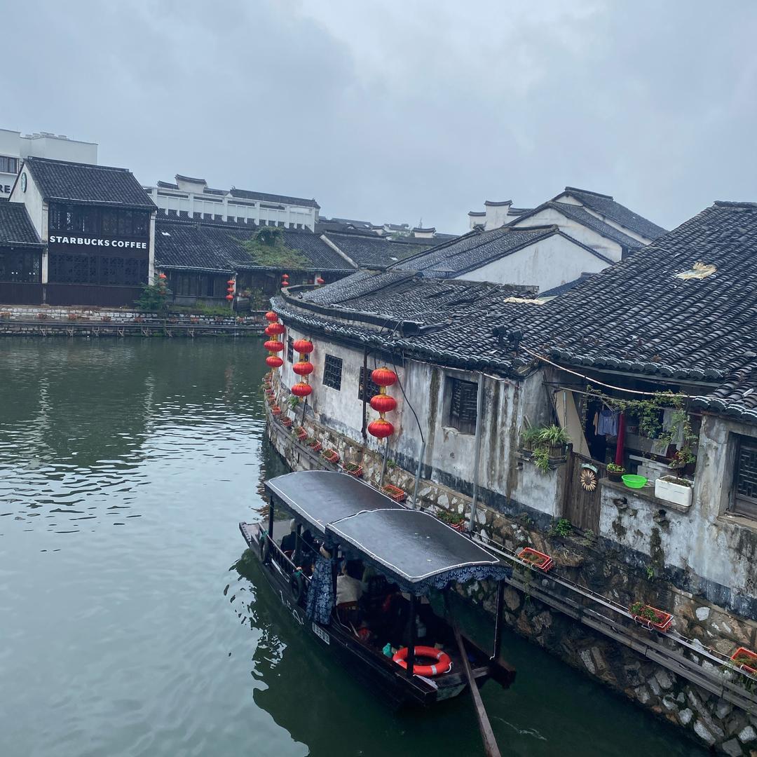 澜渊阁主