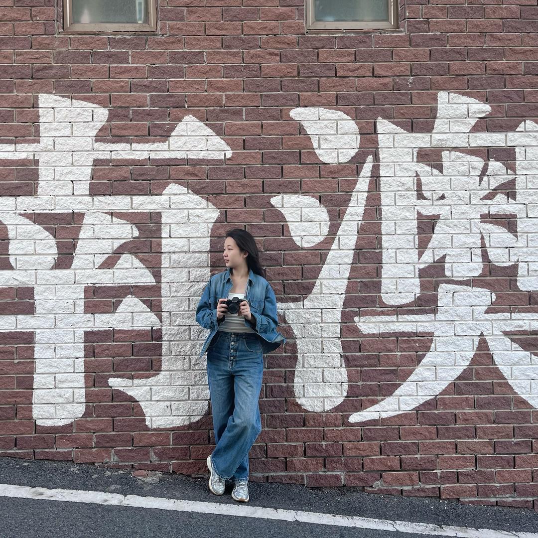 吃不饱的胖子头像