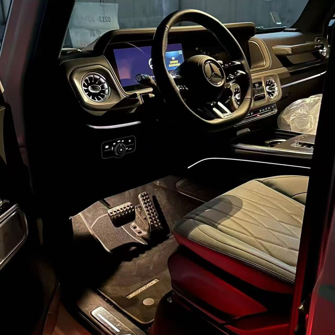 天津港阿砚进口车